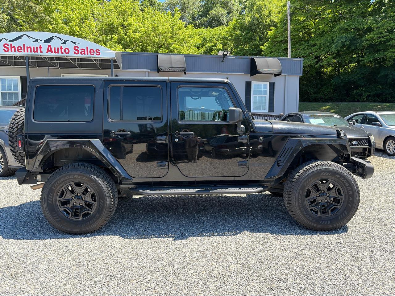 Jeep Wrangler Unlimited 4WD 4dr Willys Wheeler 2016