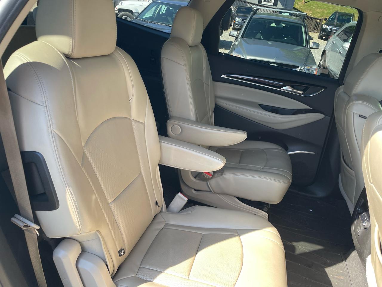 Buick Enclave FWD 4dr Essence 2019