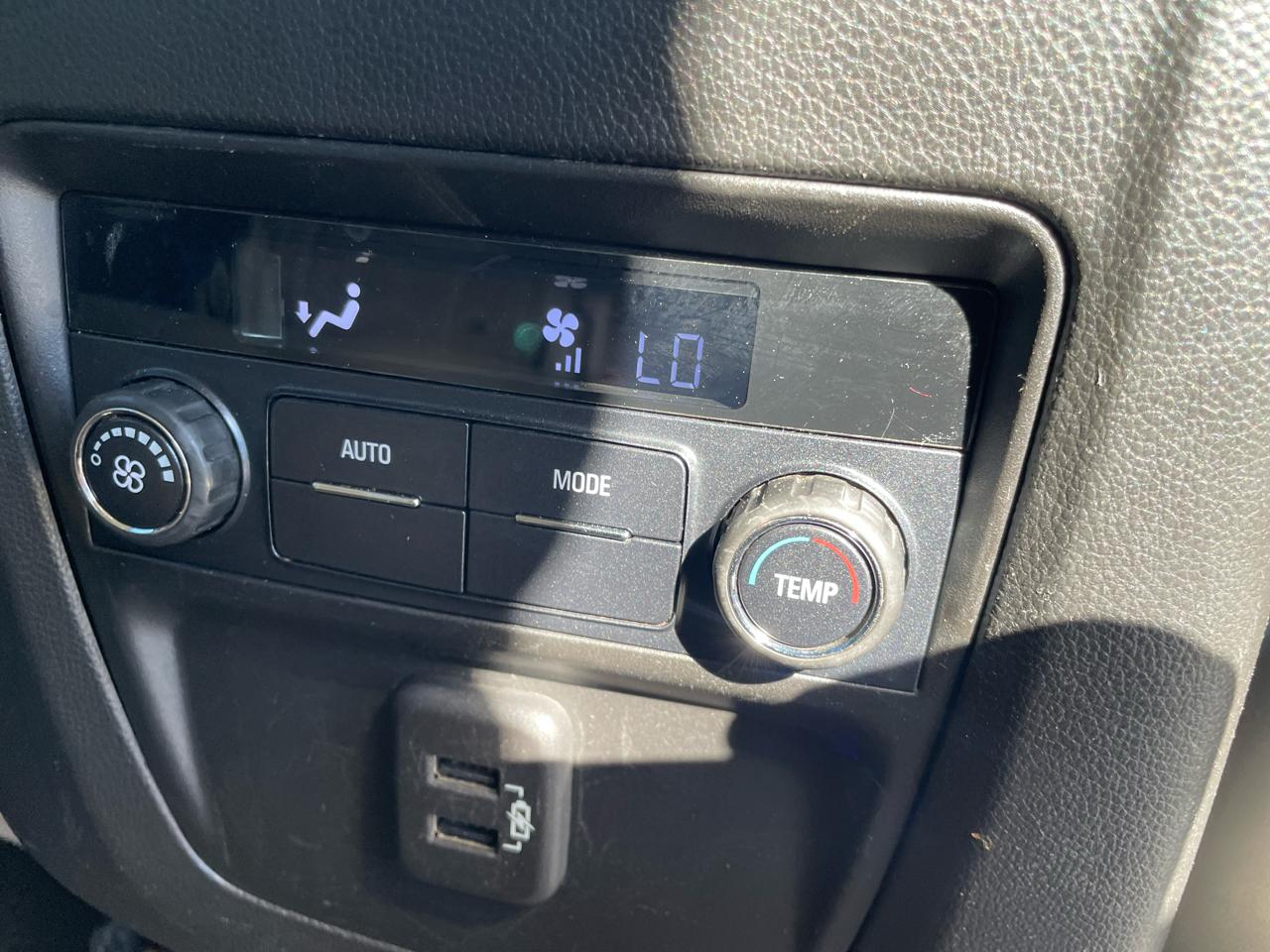 Buick Enclave FWD 4dr Essence 2019