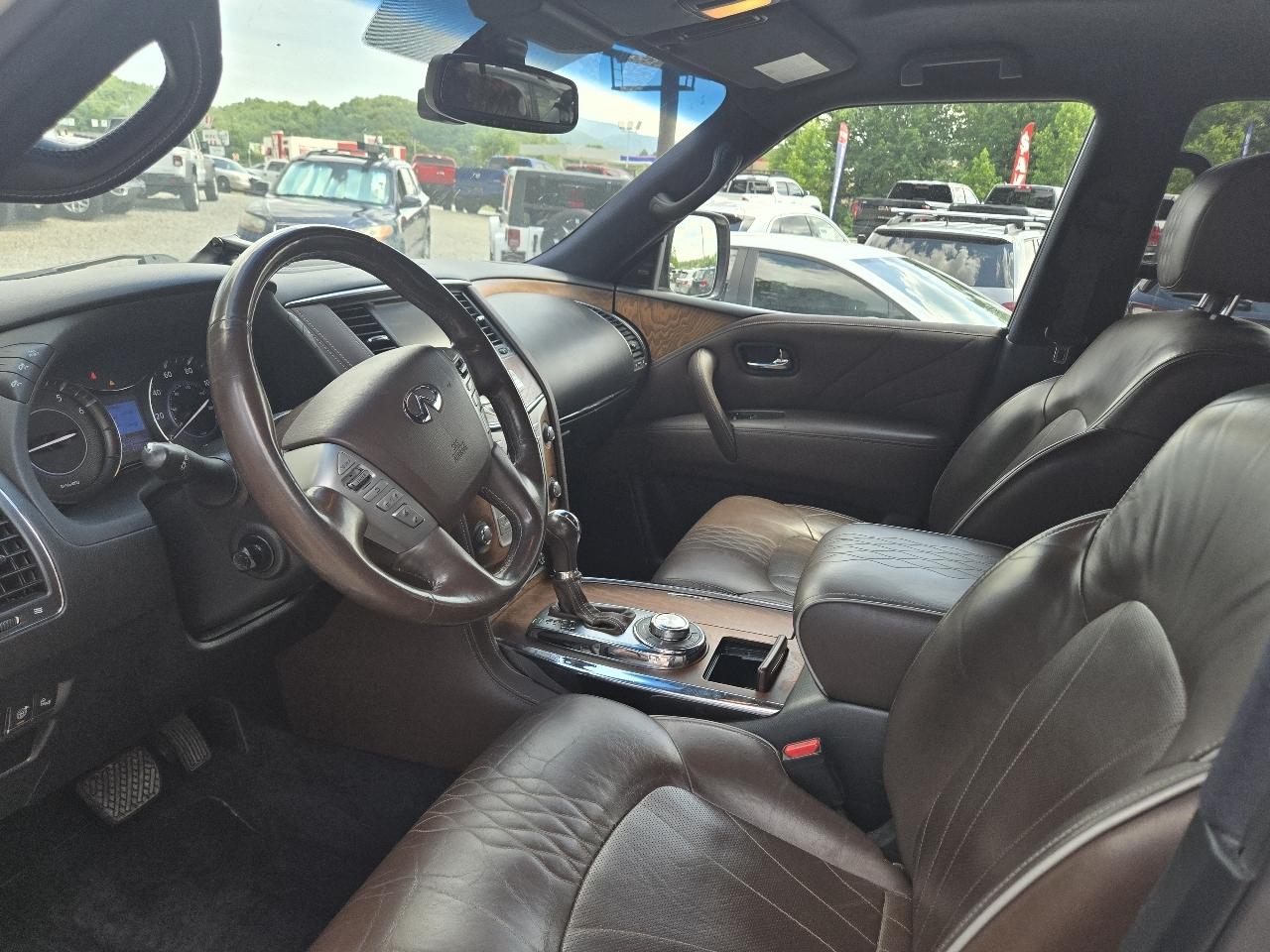 Infiniti QX80 4WD 4dr Limited 2016