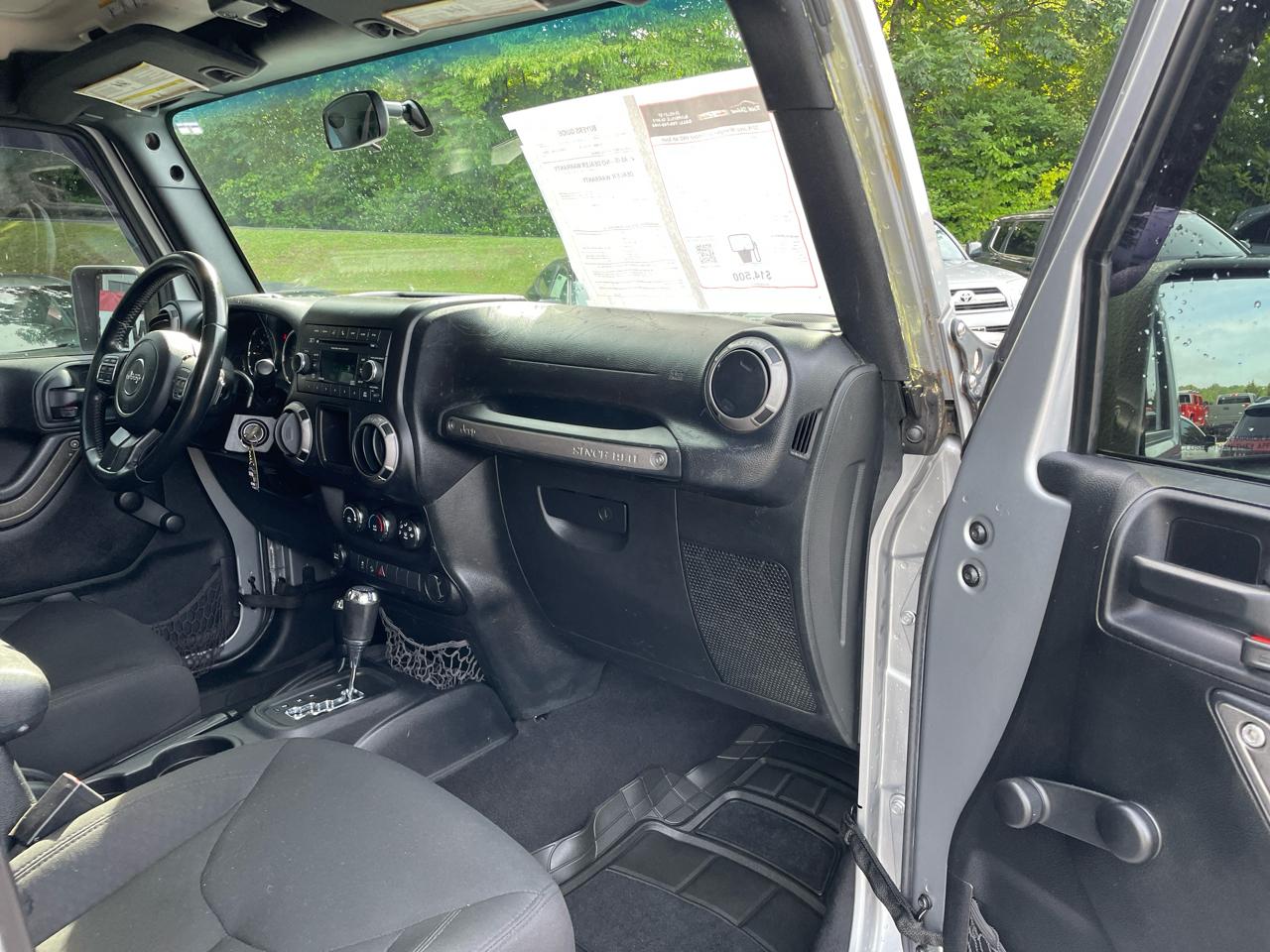 Jeep Wrangler Unlimited 4WD 4dr Sport 2016