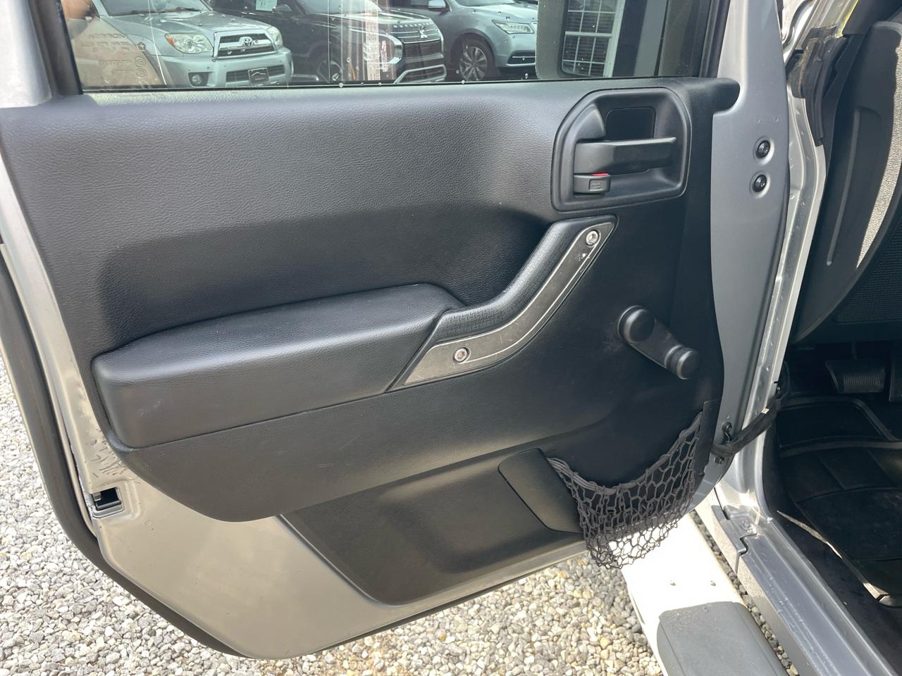 Jeep Wrangler Unlimited 4WD 4dr Sport 2016