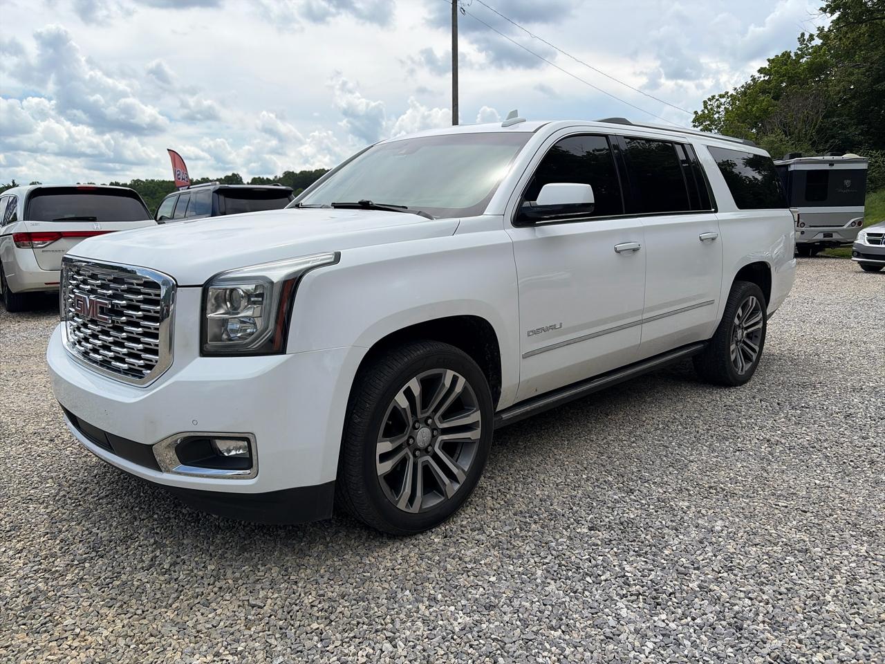 GMC Yukon XL 4WD 4dr Denali 2019