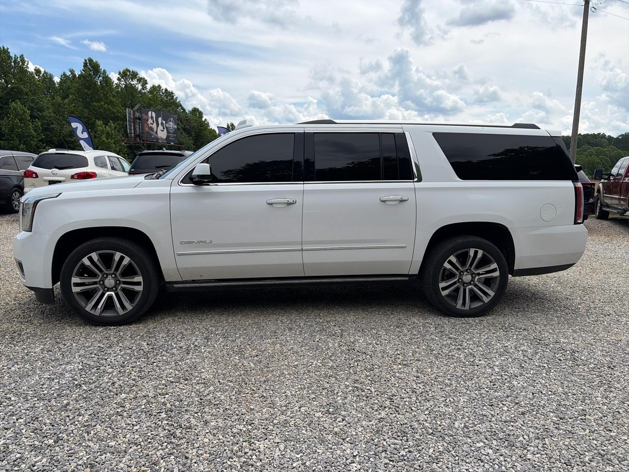 GMC Yukon XL 4WD 4dr Denali 2019