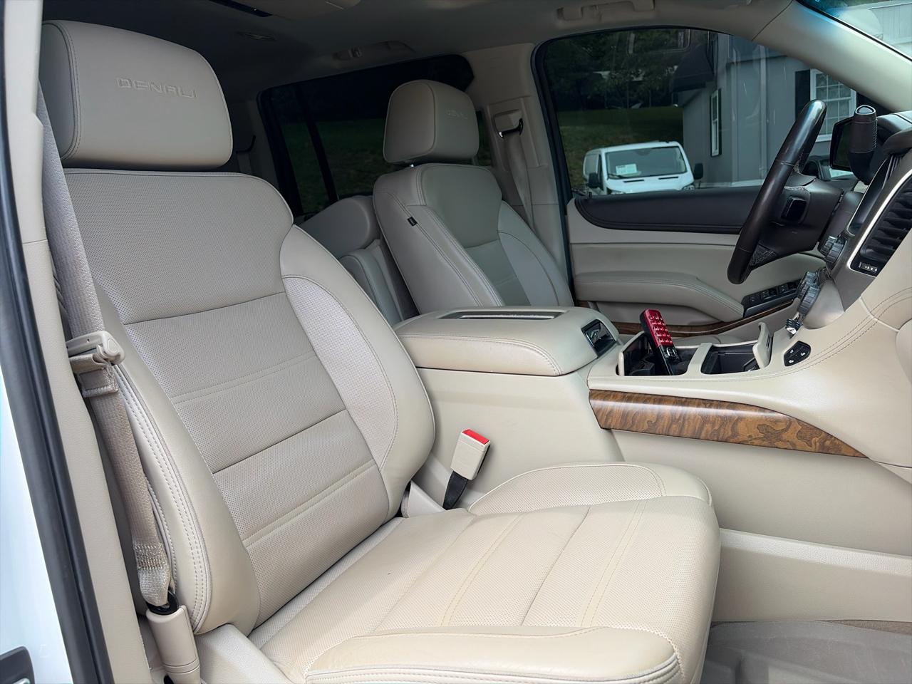 GMC Yukon XL 4WD 4dr Denali 2019