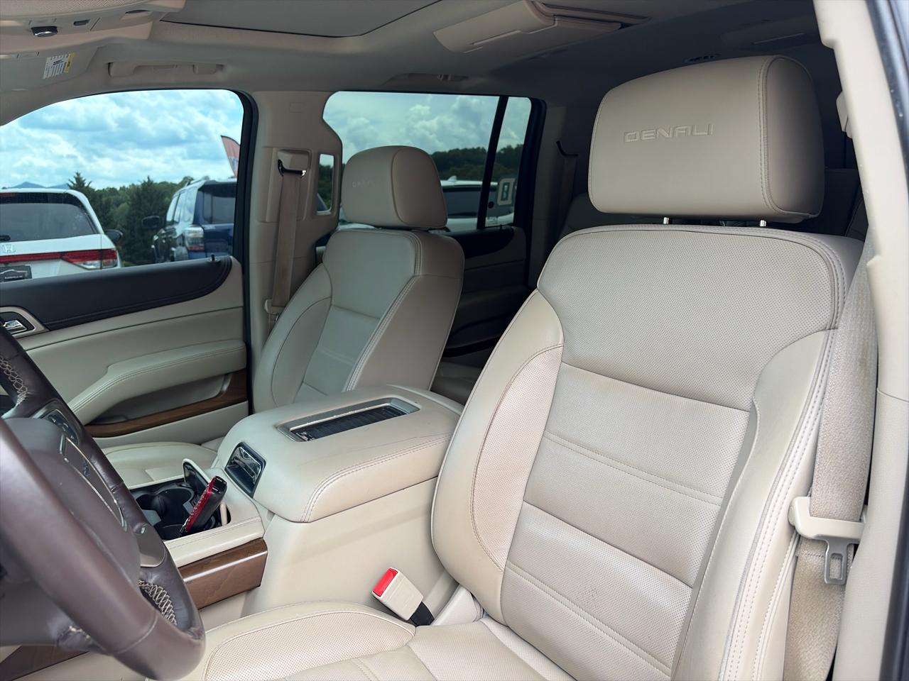 GMC Yukon XL 4WD 4dr Denali 2019