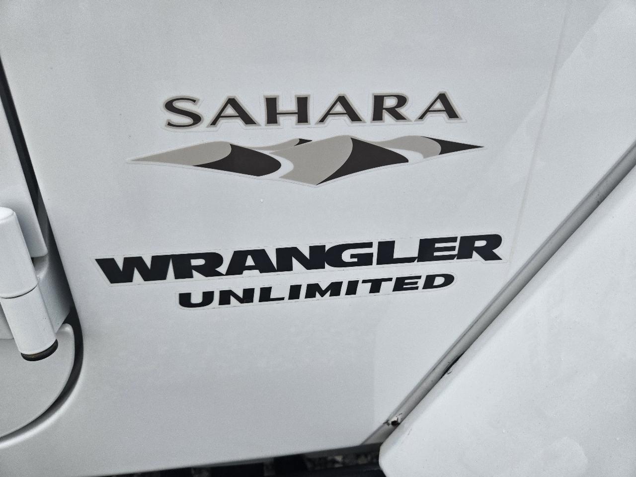 Jeep Wrangler Unlimited 4WD 4dr Sahara 2017