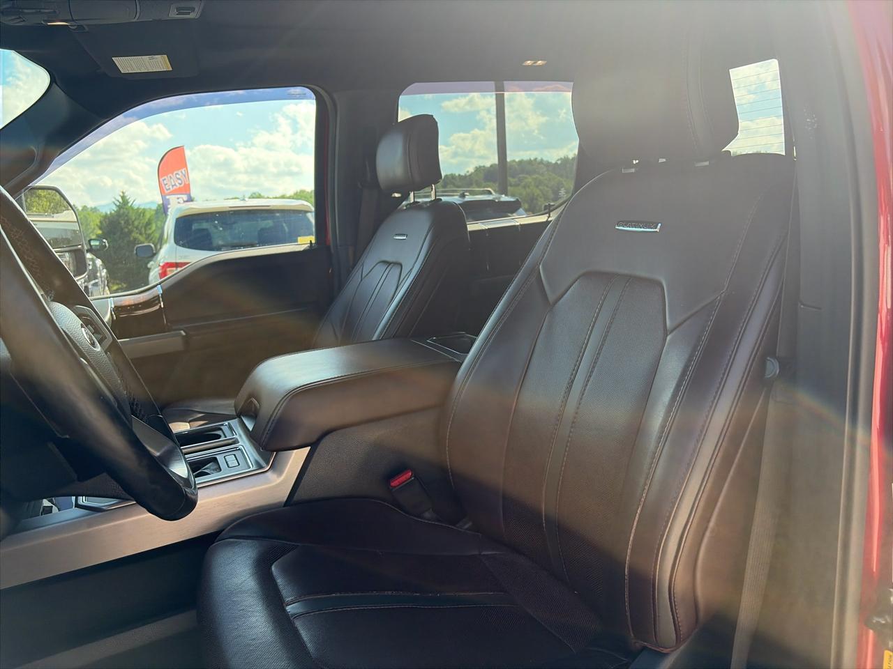 Ford F-150 Platinum 4WD SuperCrew 5.5' Box 2017