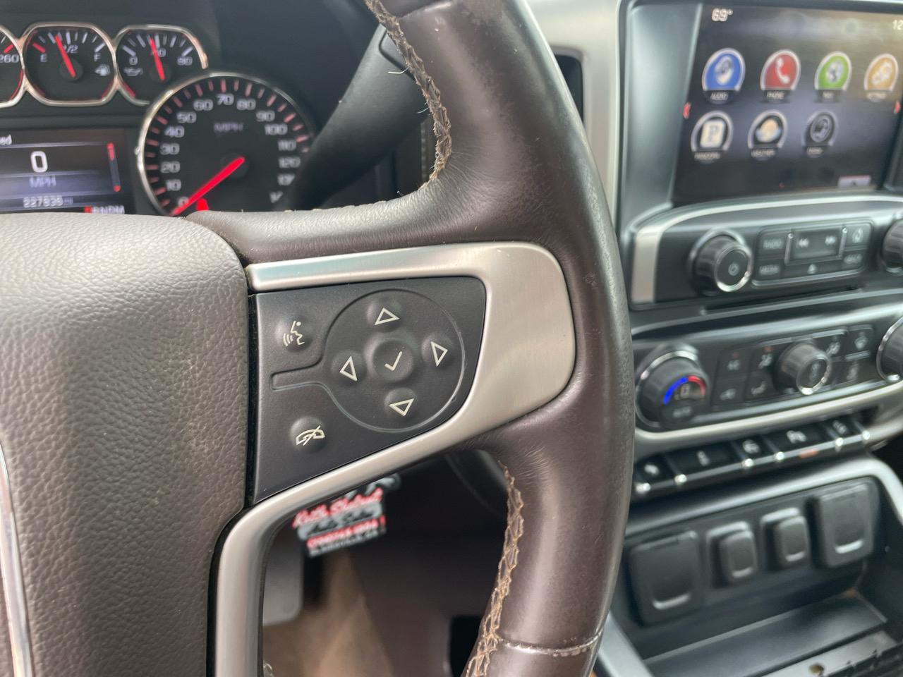GMC Sierra 1500 4WD Crew Cab 143.5" SLT 2014
