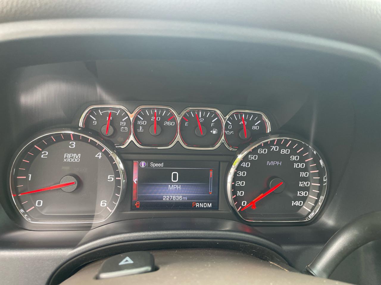 GMC Sierra 1500 4WD Crew Cab 143.5" SLT 2014