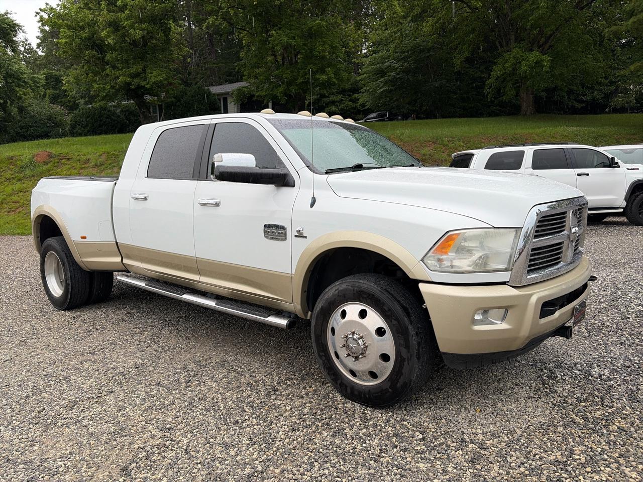 RAM 3500 4WD Mega Cab 160.5" Laramie Longhorn 2012