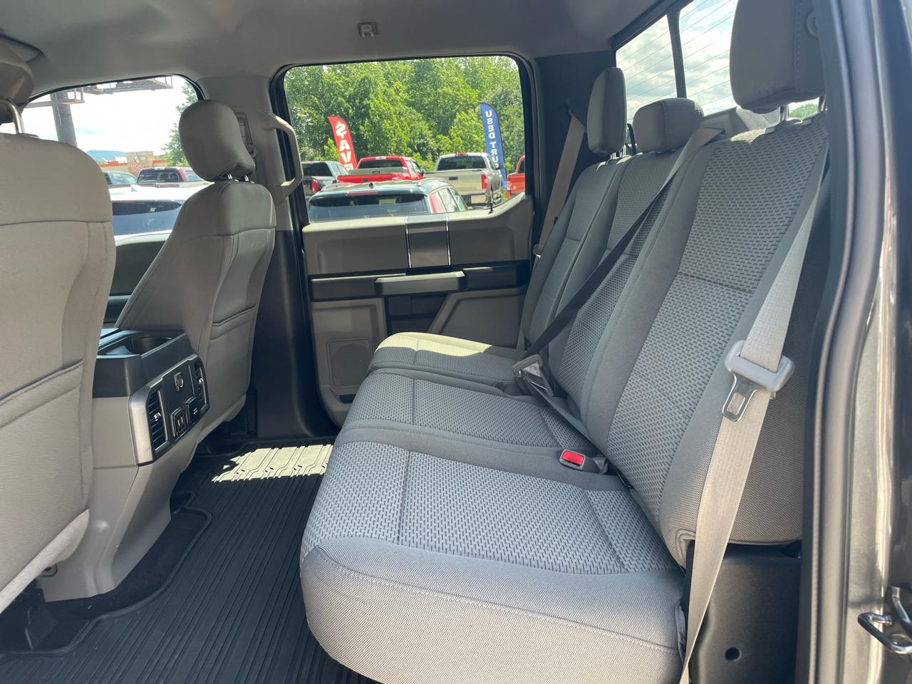 Ford F-150 FX4 SuperCrew 5.5-ft. Bed 4WD 2017