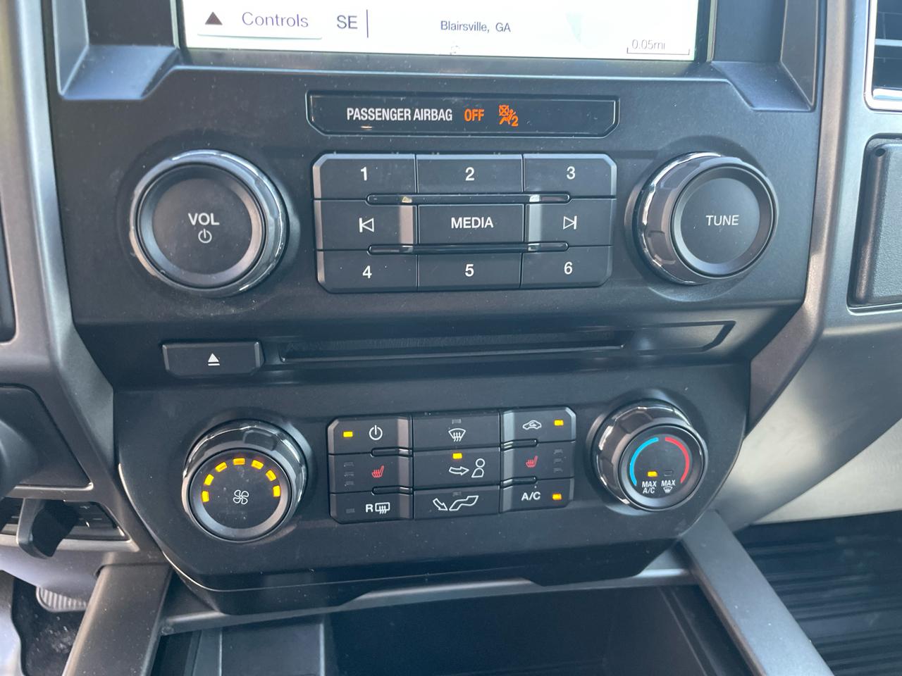 Ford F-150 FX4 SuperCrew 5.5-ft. Bed 4WD 2017