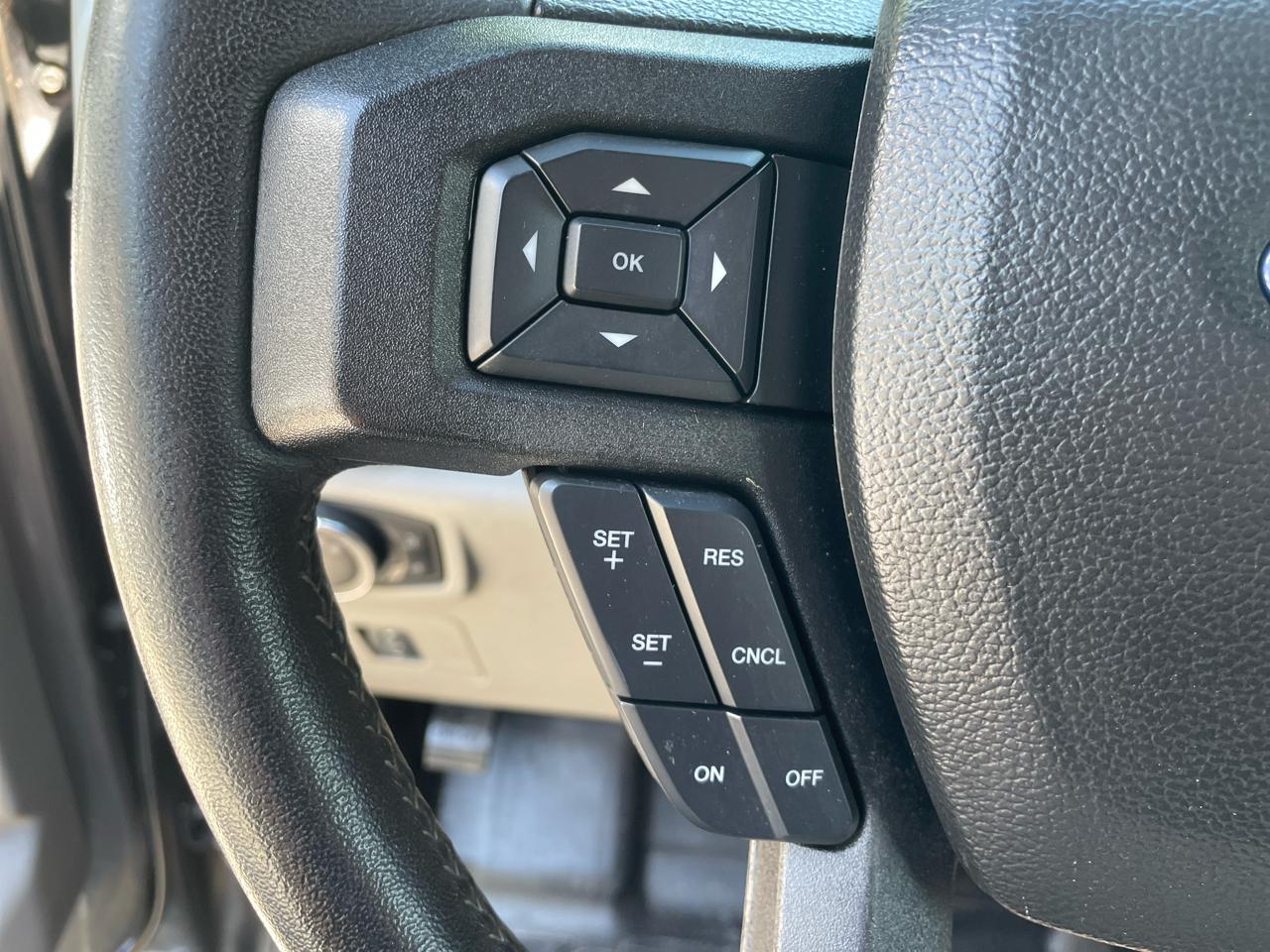 Ford F-150 FX4 SuperCrew 5.5-ft. Bed 4WD 2017