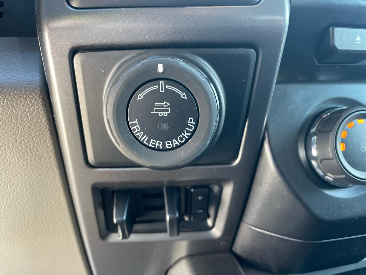 Ford F-150 FX4 SuperCrew 5.5-ft. Bed 4WD 2017