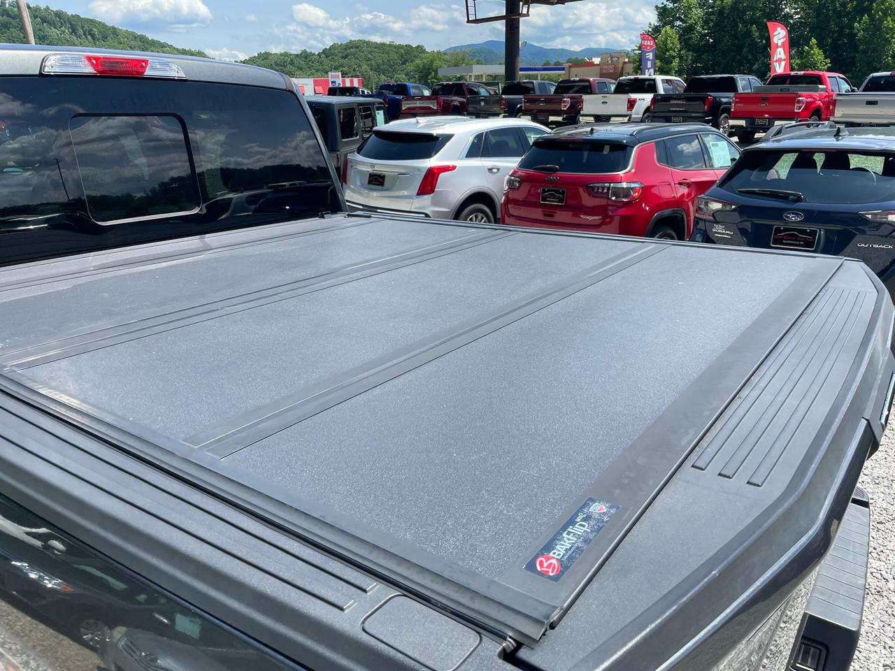 Ford F-150 FX4 SuperCrew 5.5-ft. Bed 4WD 2017