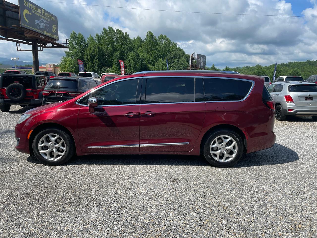 Chrysler Pacifica Limited FWD 2020