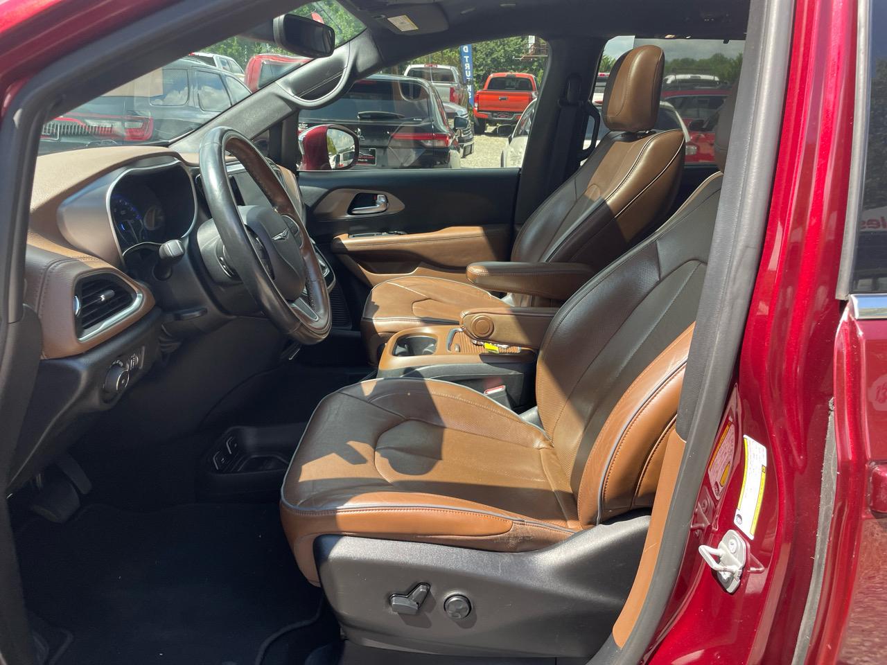Chrysler Pacifica Limited FWD 2020