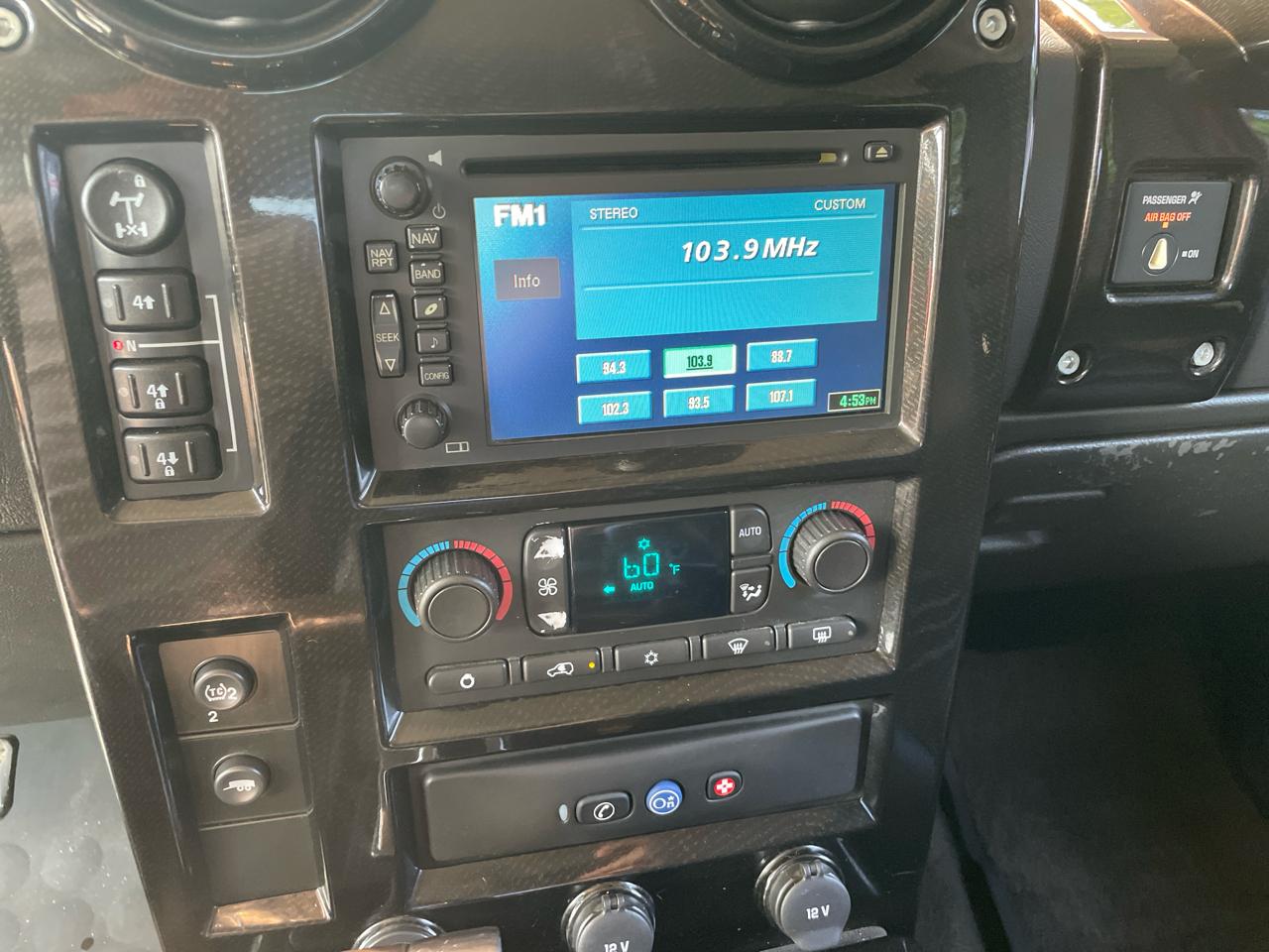 HUMMER H2 4WD 4dr SUT 2007