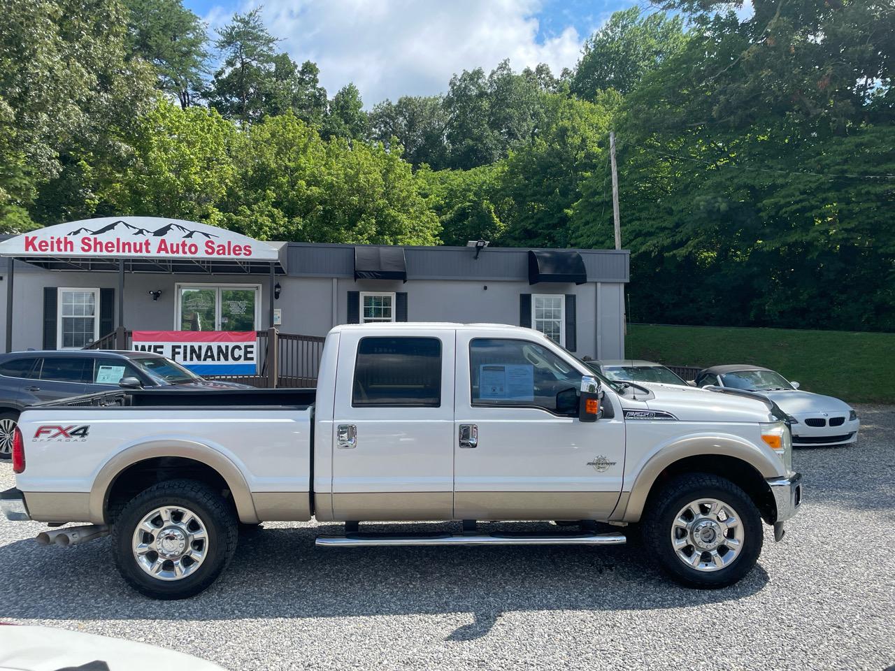 Ford Super Duty F-250 SRW 4WD Crew Cab 156" Lariat 2012