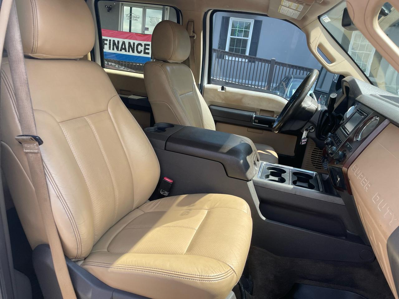 Ford Super Duty F-250 SRW 4WD Crew Cab 156" Lariat 2012