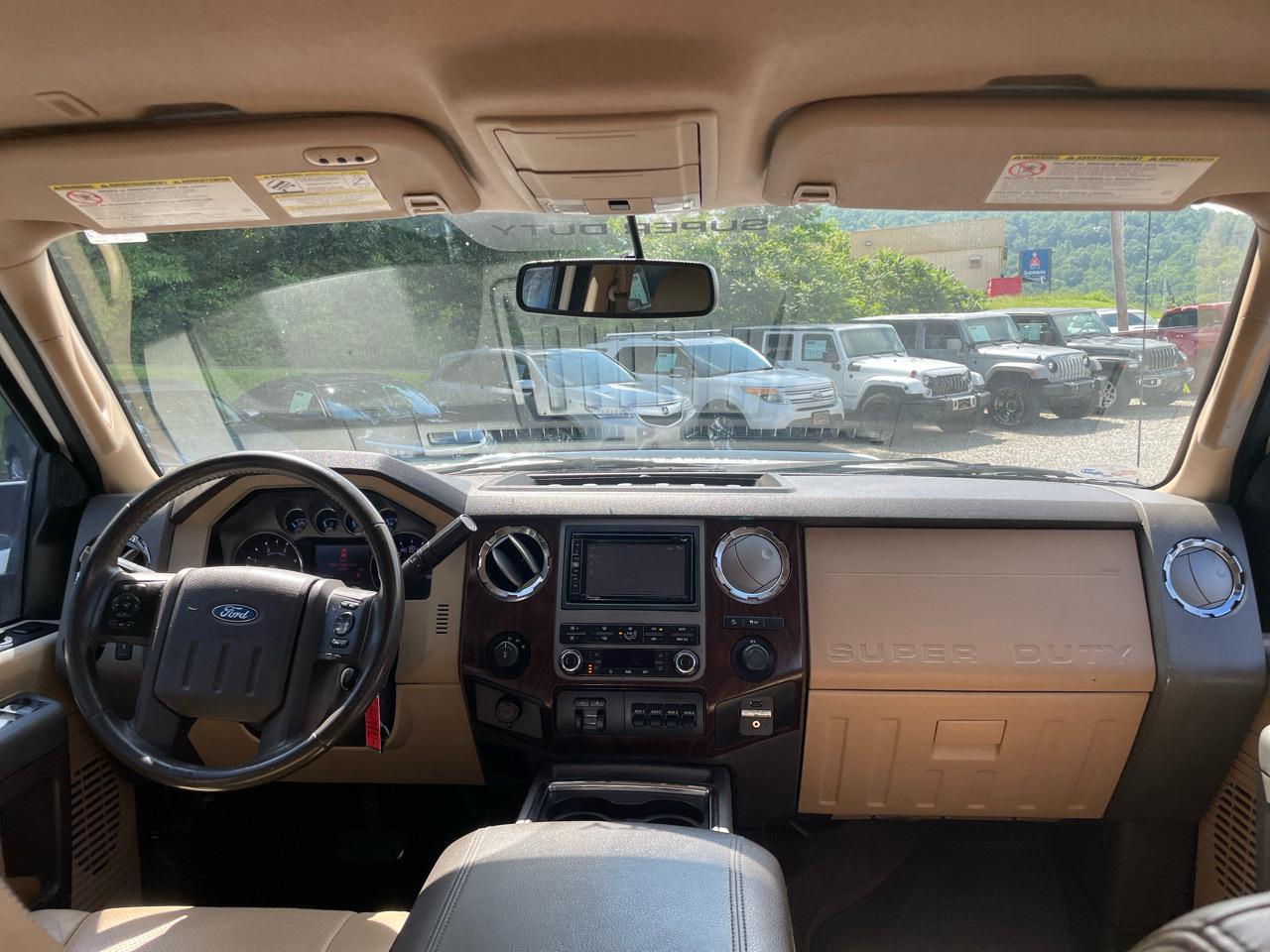Ford Super Duty F-250 SRW 4WD Crew Cab 156" Lariat 2012