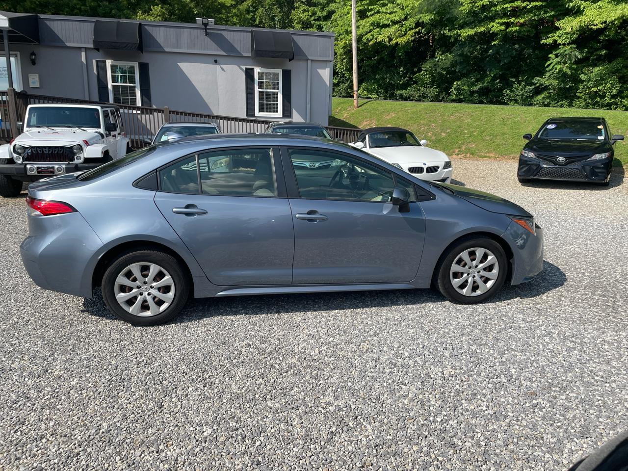Toyota Corolla LE CVT (Natl) 2022
