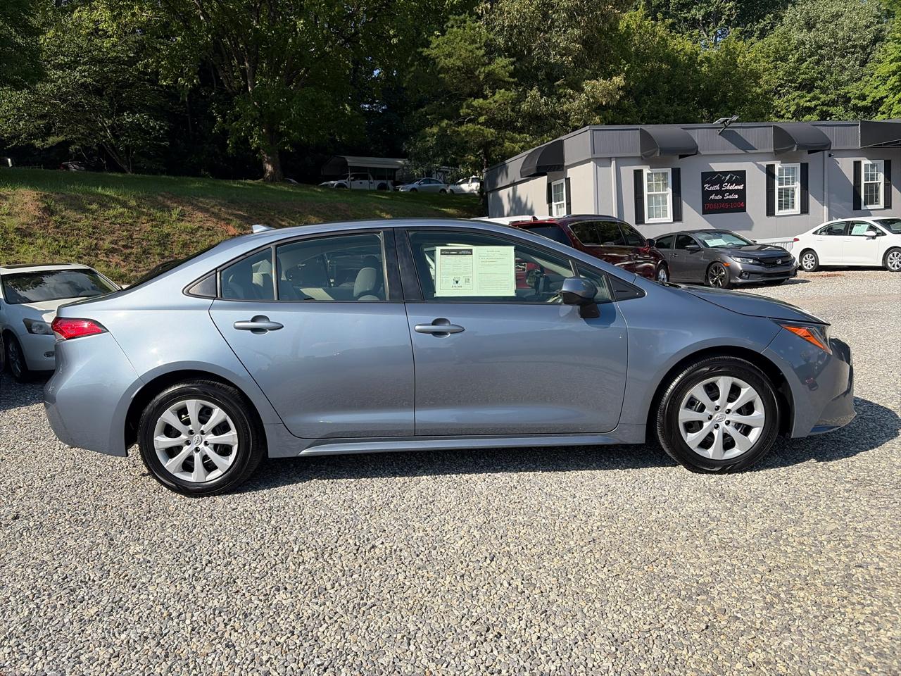 Toyota Corolla LE CVT (Natl) 2022