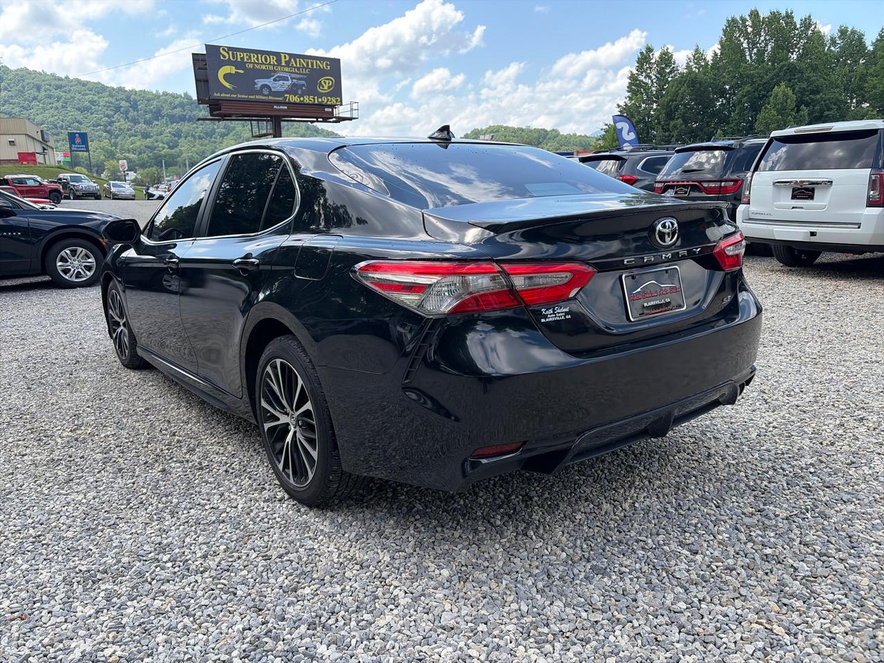 Toyota Camry XLE Auto (Natl) 2019