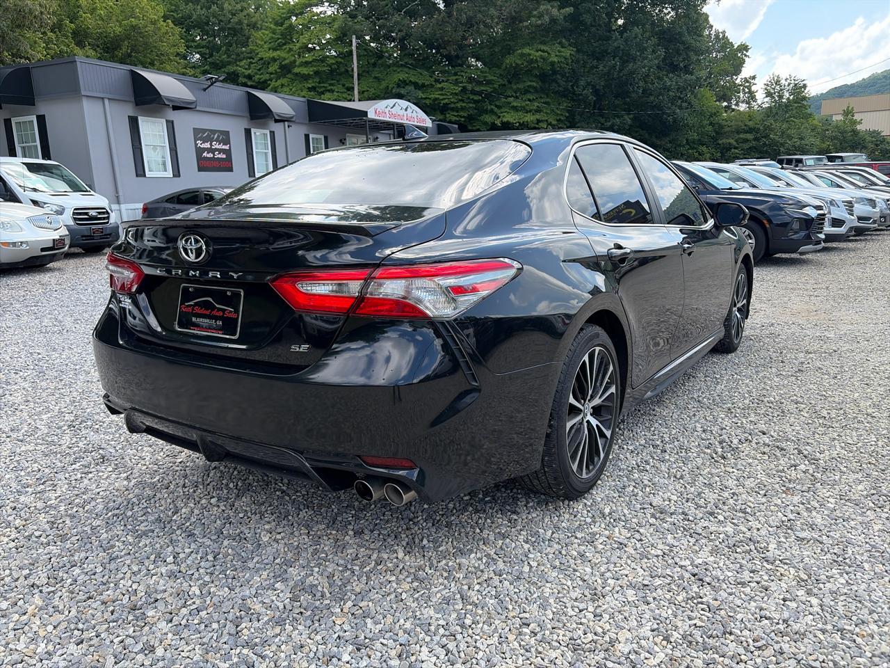 Toyota Camry XLE Auto (Natl) 2019