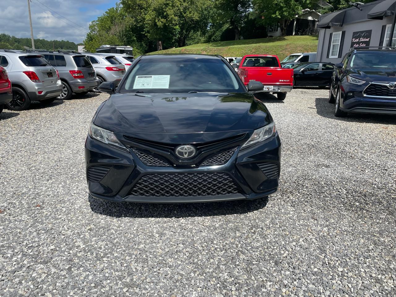 Toyota Camry SE Auto (Natl) 2019