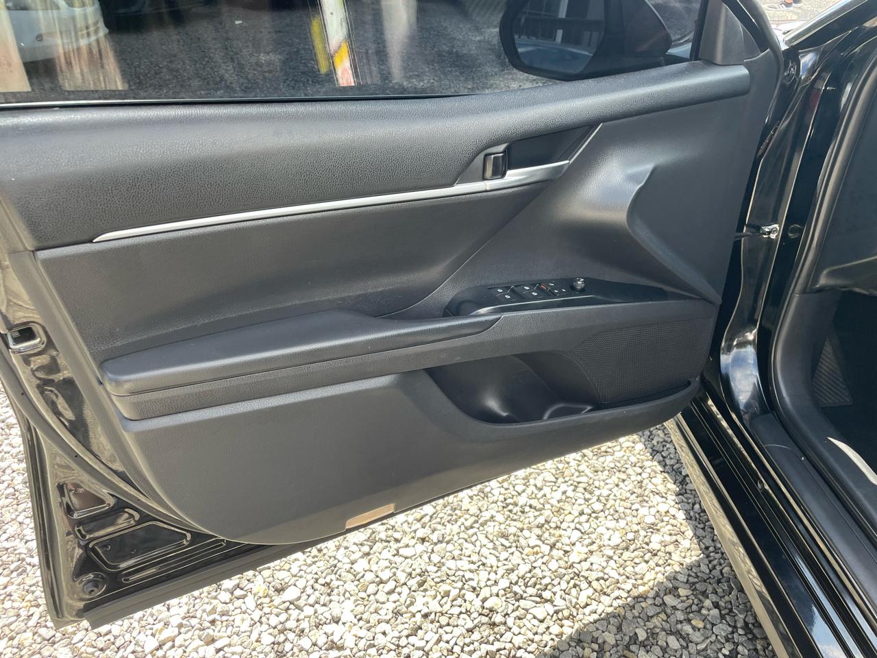 Toyota Camry SE Auto (Natl) 2019