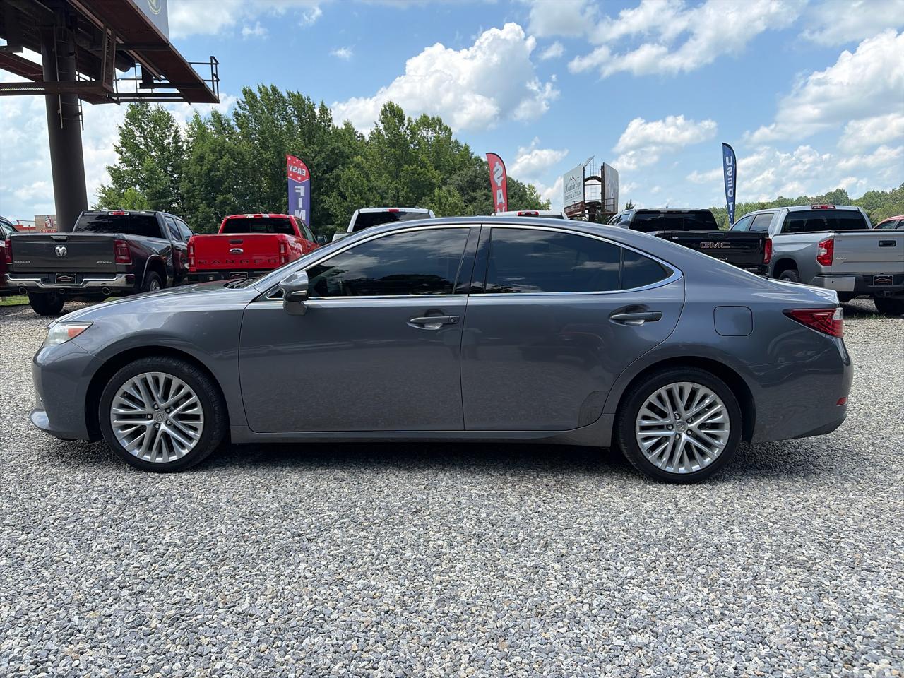 Lexus ES 350 4dr Sdn 2013
