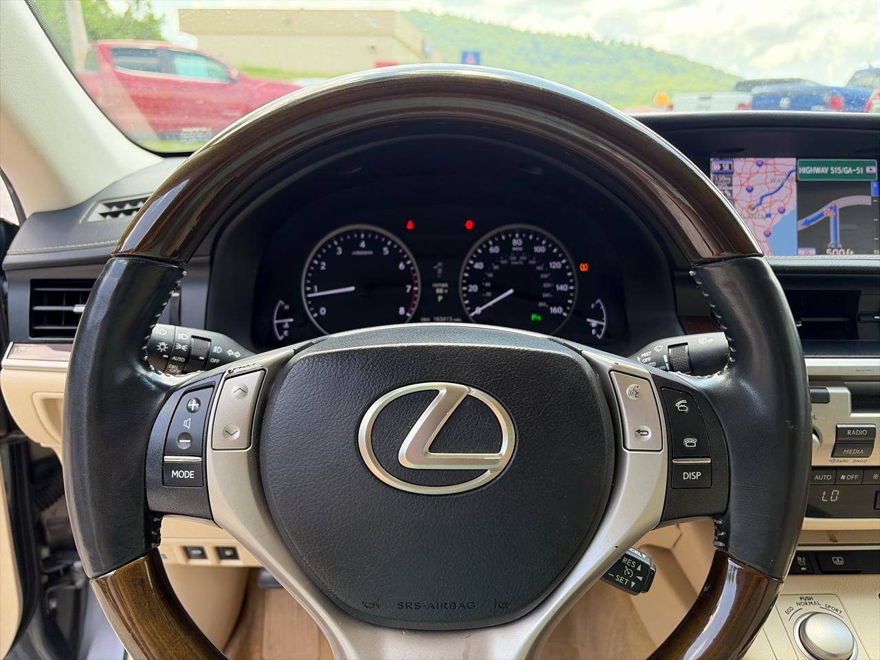 Lexus ES 350 4dr Sdn 2013