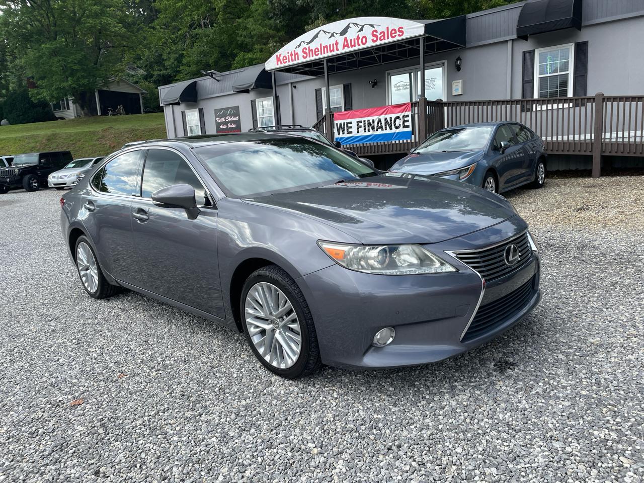 Lexus ES 350 4dr Sdn 2013