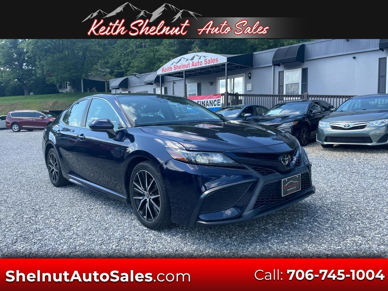 Toyota Camry SE Auto (Natl) 2021