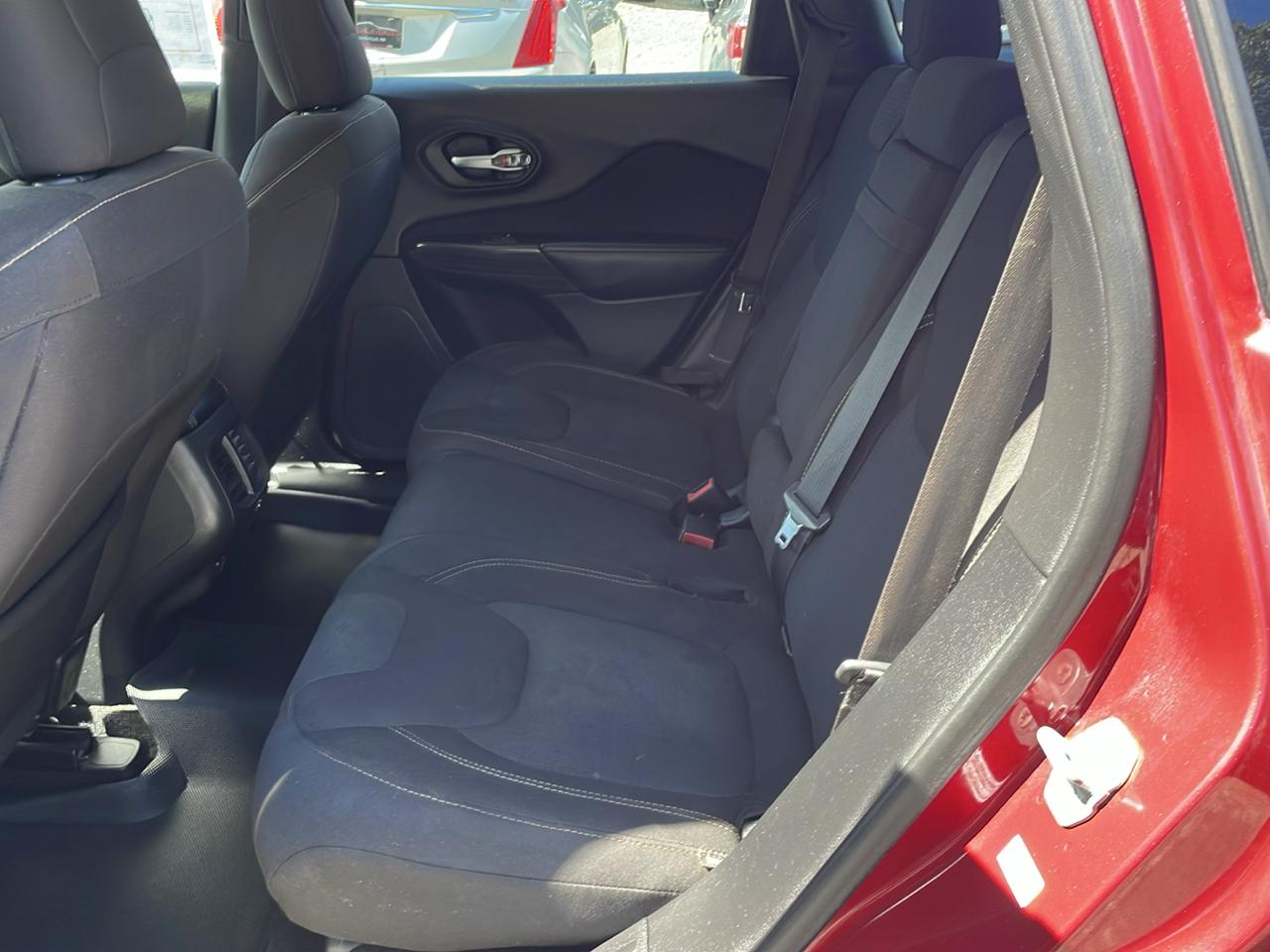 Jeep Cherokee FWD 4dr Latitude 2016