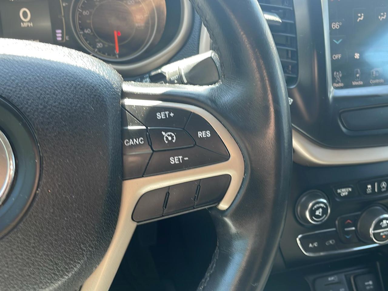 Jeep Cherokee FWD 4dr Latitude 2016