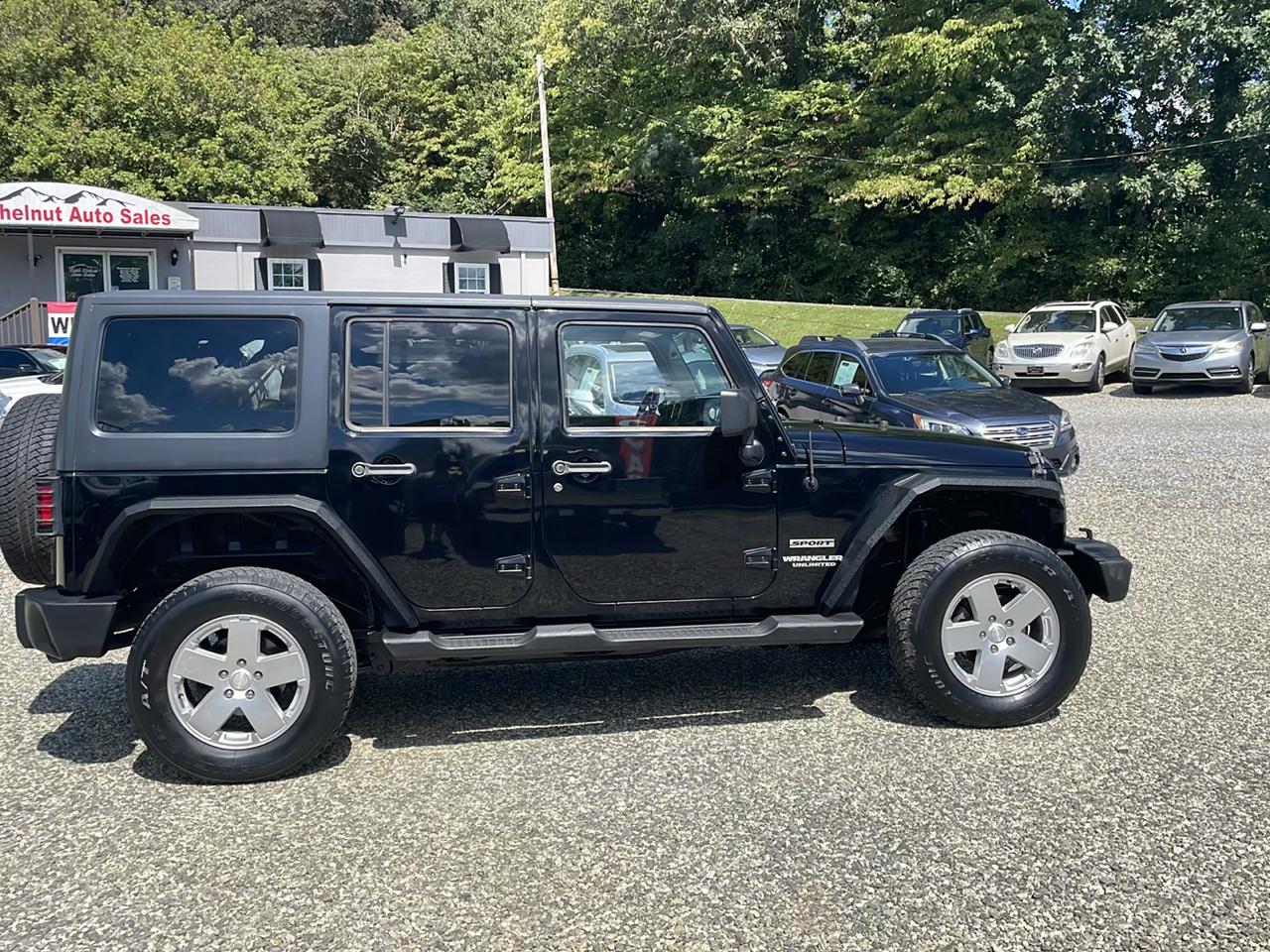 Jeep Wrangler Unlimited 4WD 4dr Sport 2011