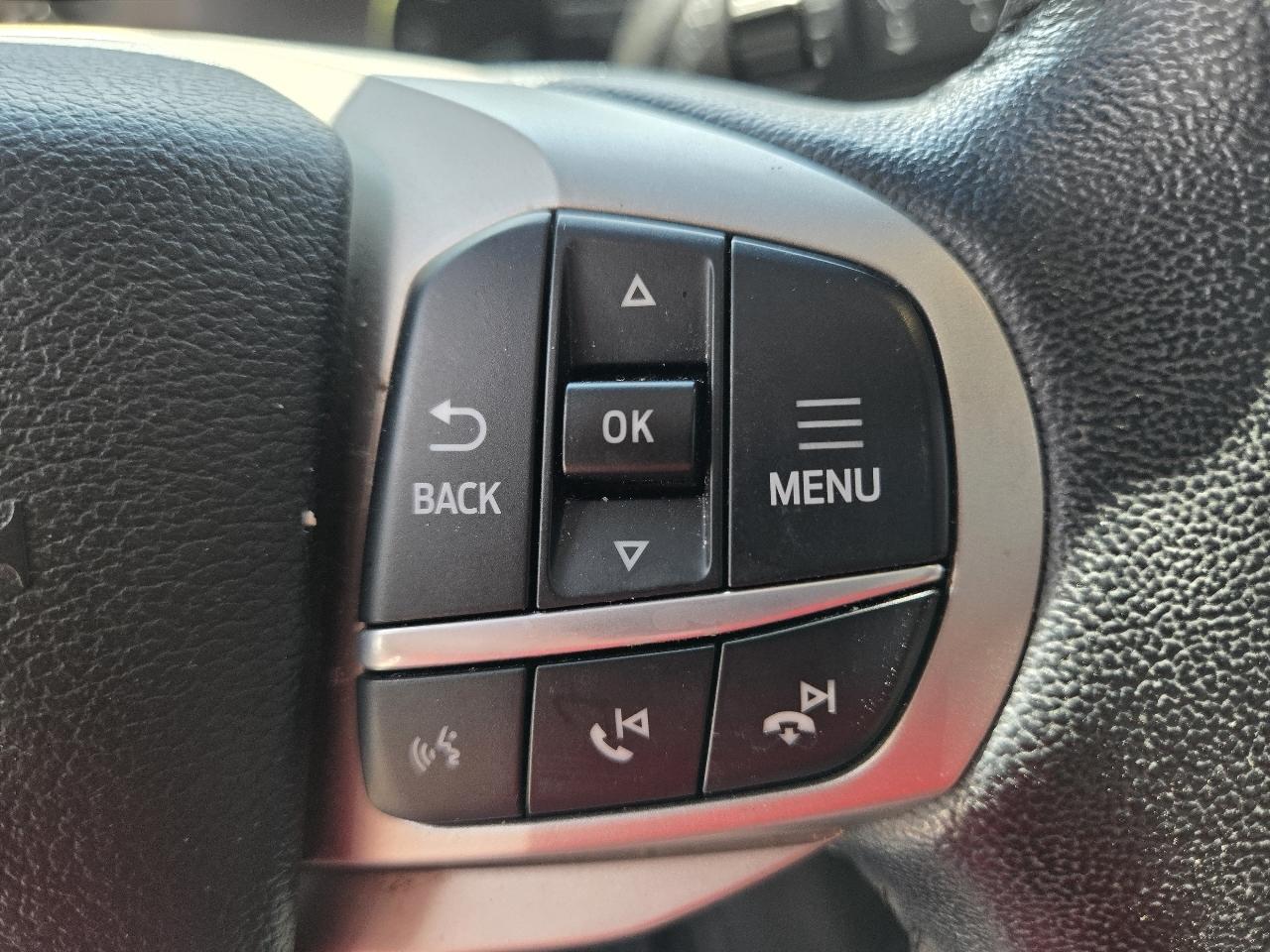 Ford Explorer XLT 2WD 2021
