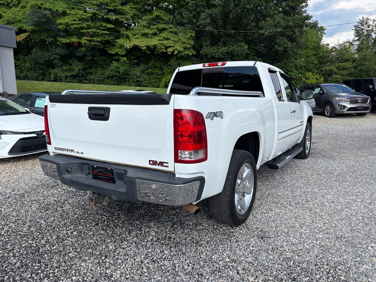 GMC Sierra 1500 4WD Ext Cab 143.5" SLE 2013