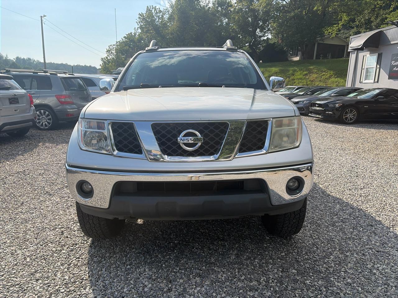 Nissan Frontier 2WD Crew Cab SWB Auto Nismo 2007