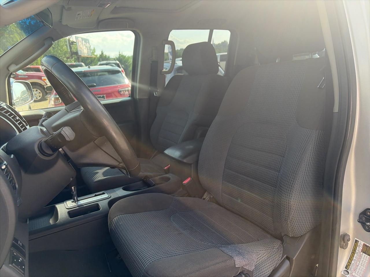 Nissan Frontier 2WD Crew Cab SWB Auto Nismo 2007