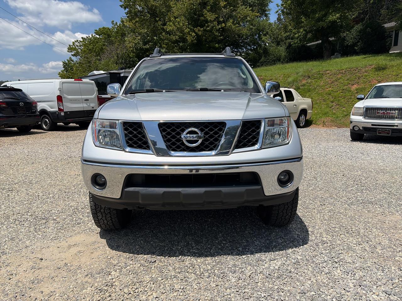 Nissan Frontier 2WD Crew Cab SWB Auto Nismo 2007