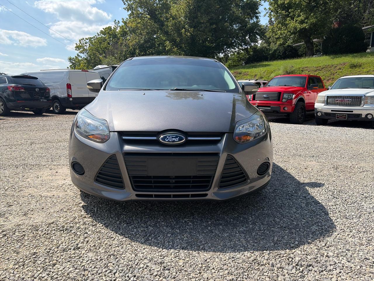 Ford Focus 4dr Sdn SE 2014