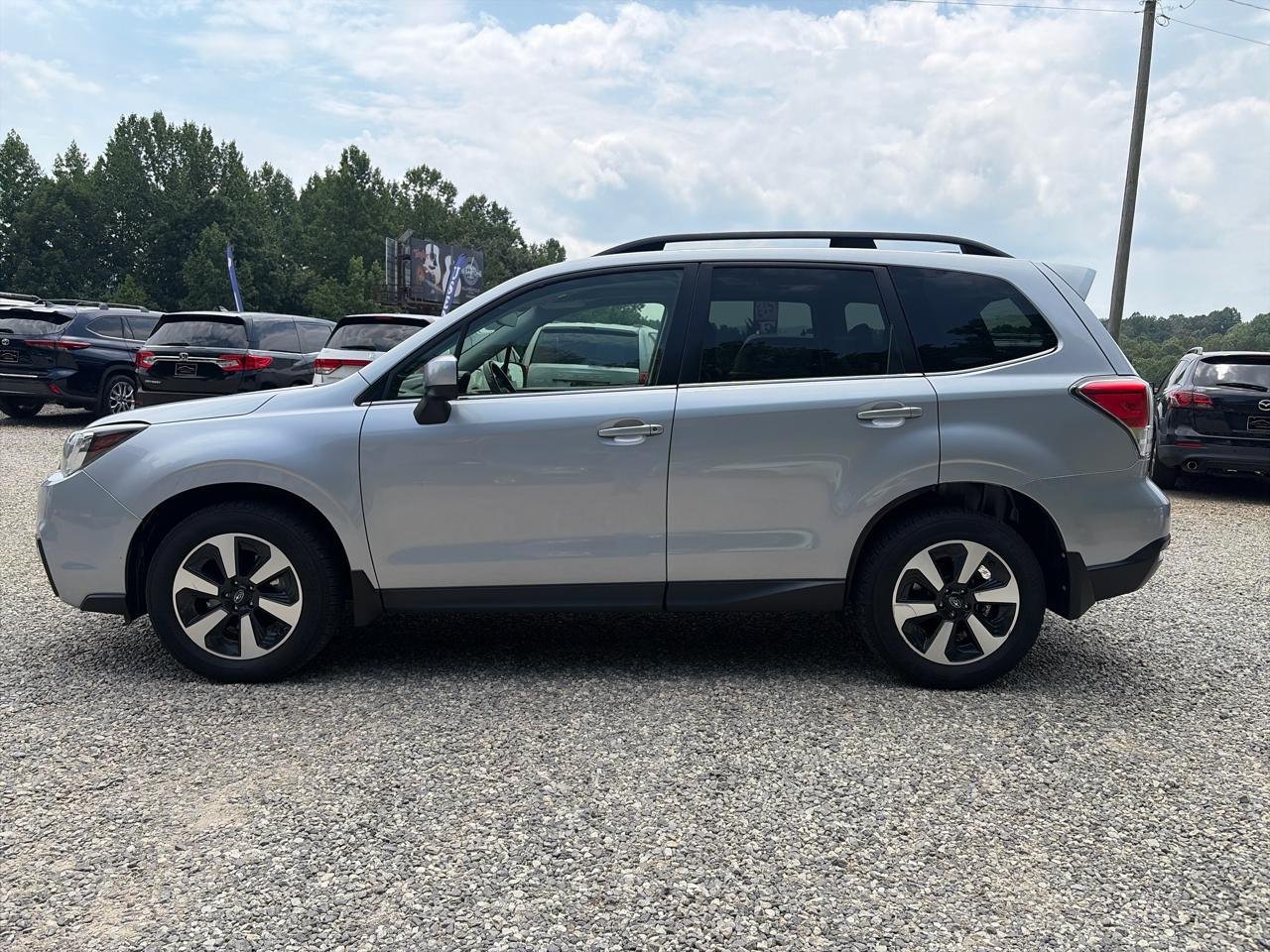 Subaru Forester 2.5i Limited CVT 2018