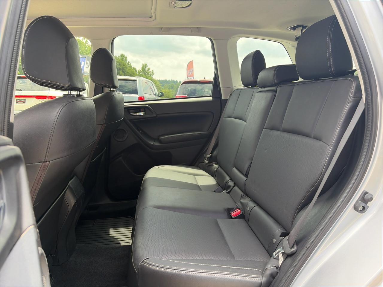 Subaru Forester 2.5i Limited CVT 2018