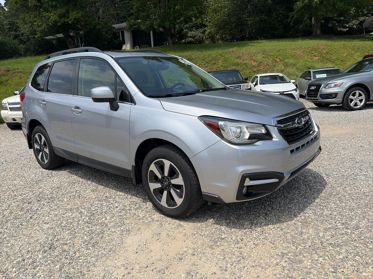 Subaru Forester 2.5i Limited CVT 2018