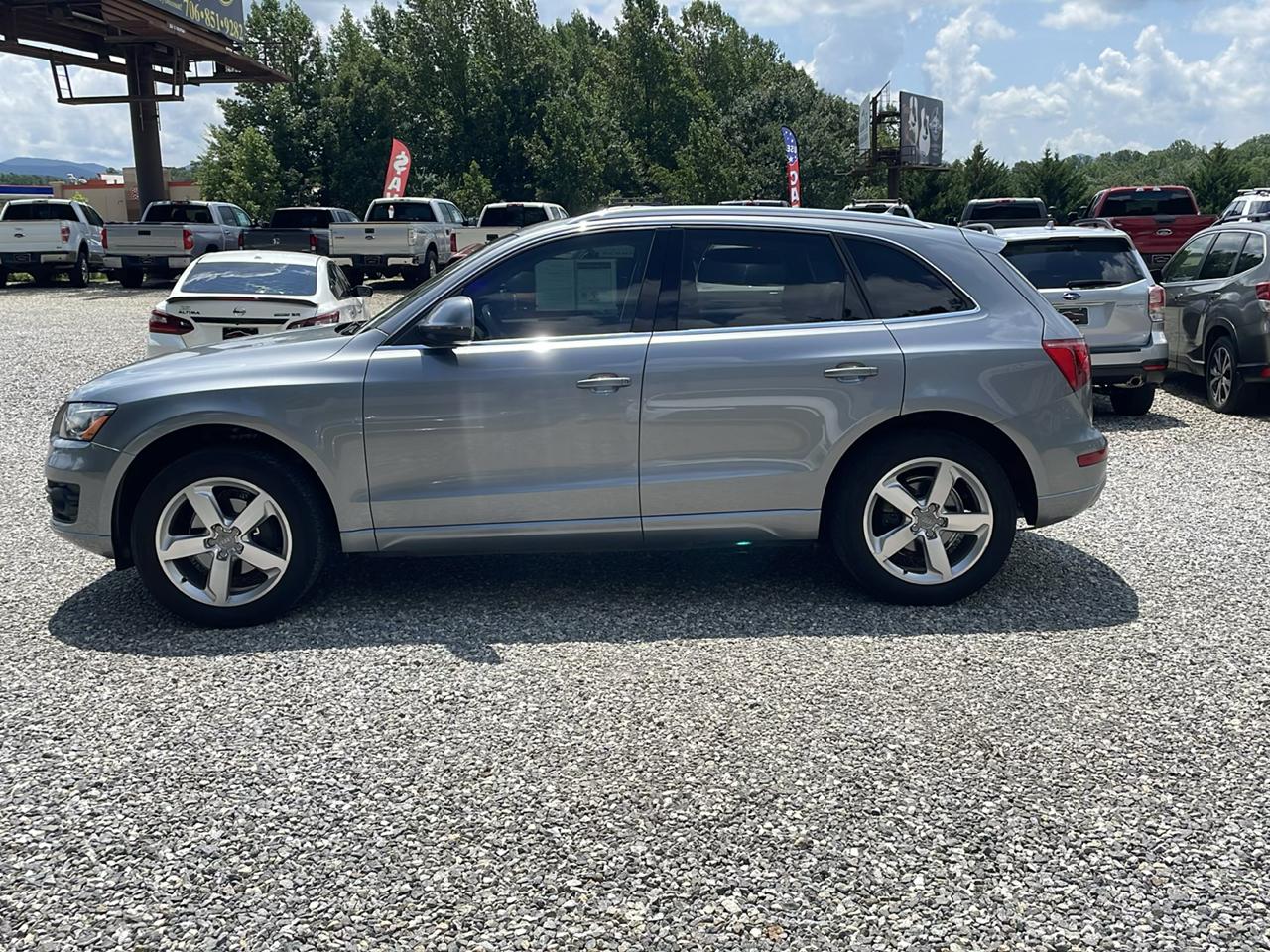 Audi Q5 quattro 4dr Prestige 2010