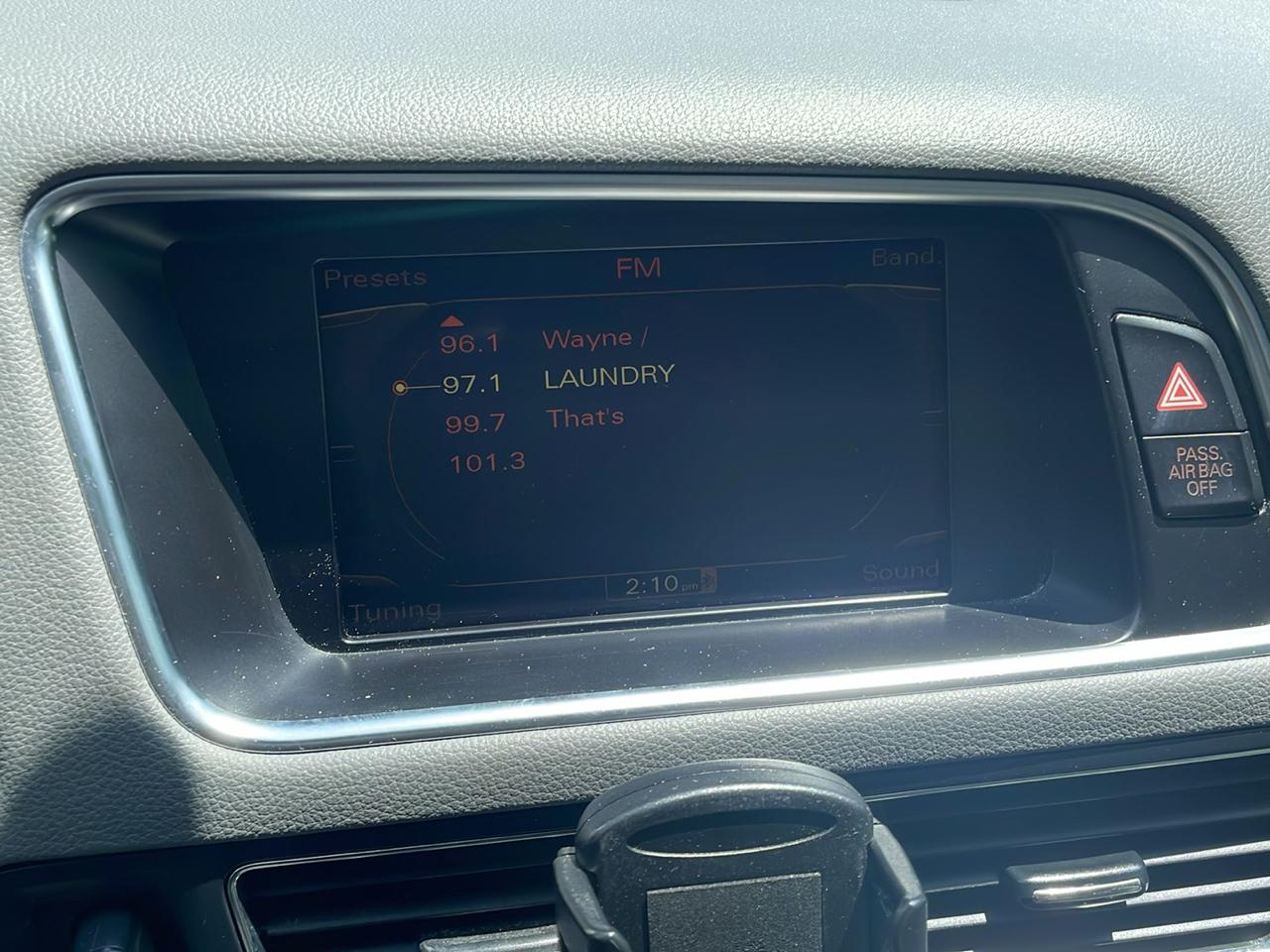 Audi Q5 quattro 4dr Prestige 2010
